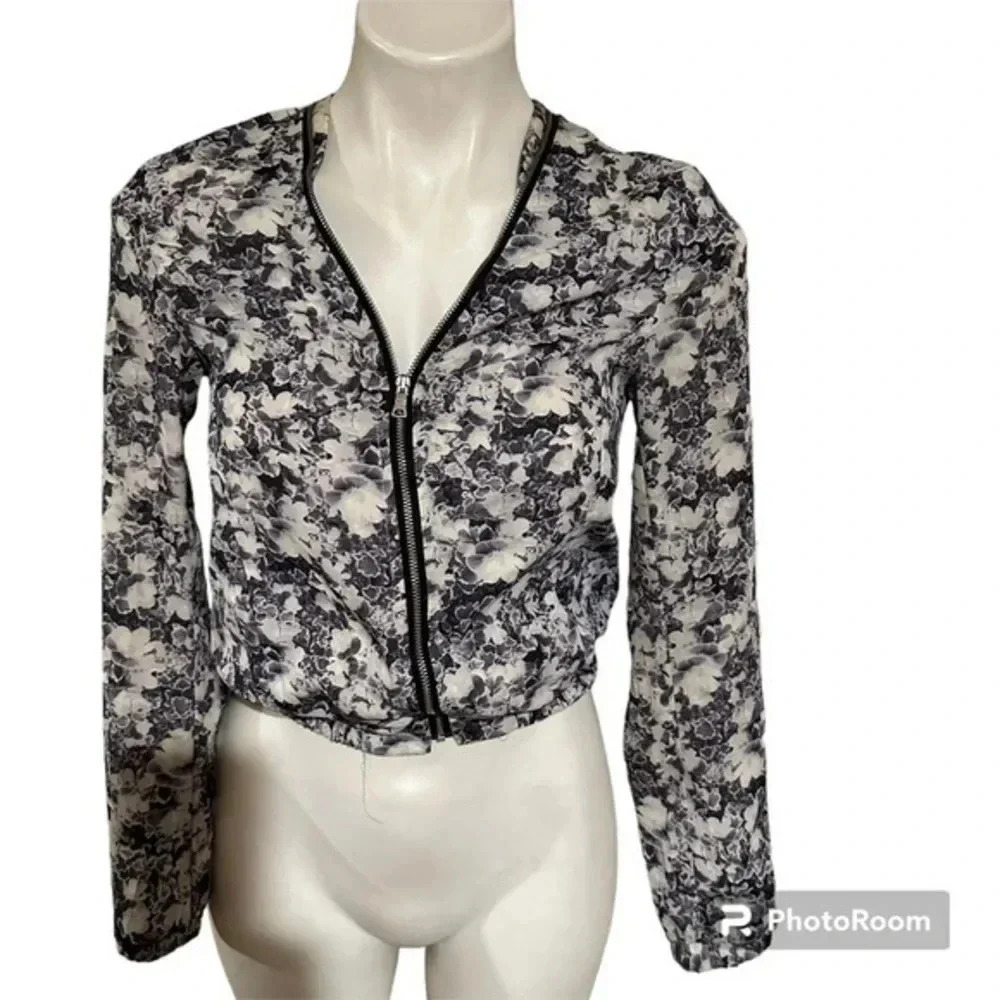 H&M Floral Print  Zipped jacket